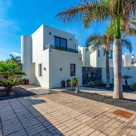 Villa Lorena By